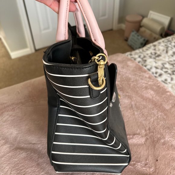 Betsey Johnson Cat Face purse - Picture 2 of 6